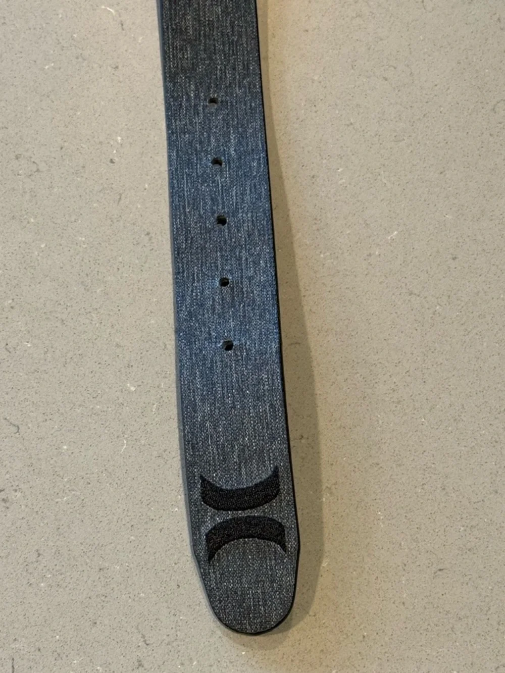 Like New Hurley Deans List Belt Size Small